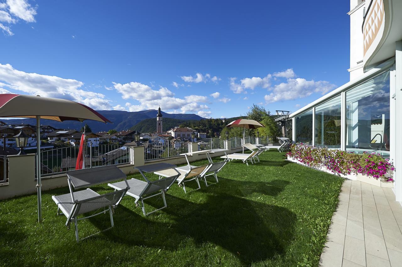 Parc Hotel Tyrol กัสเตลรอตโต ภายนอก รูปภาพ